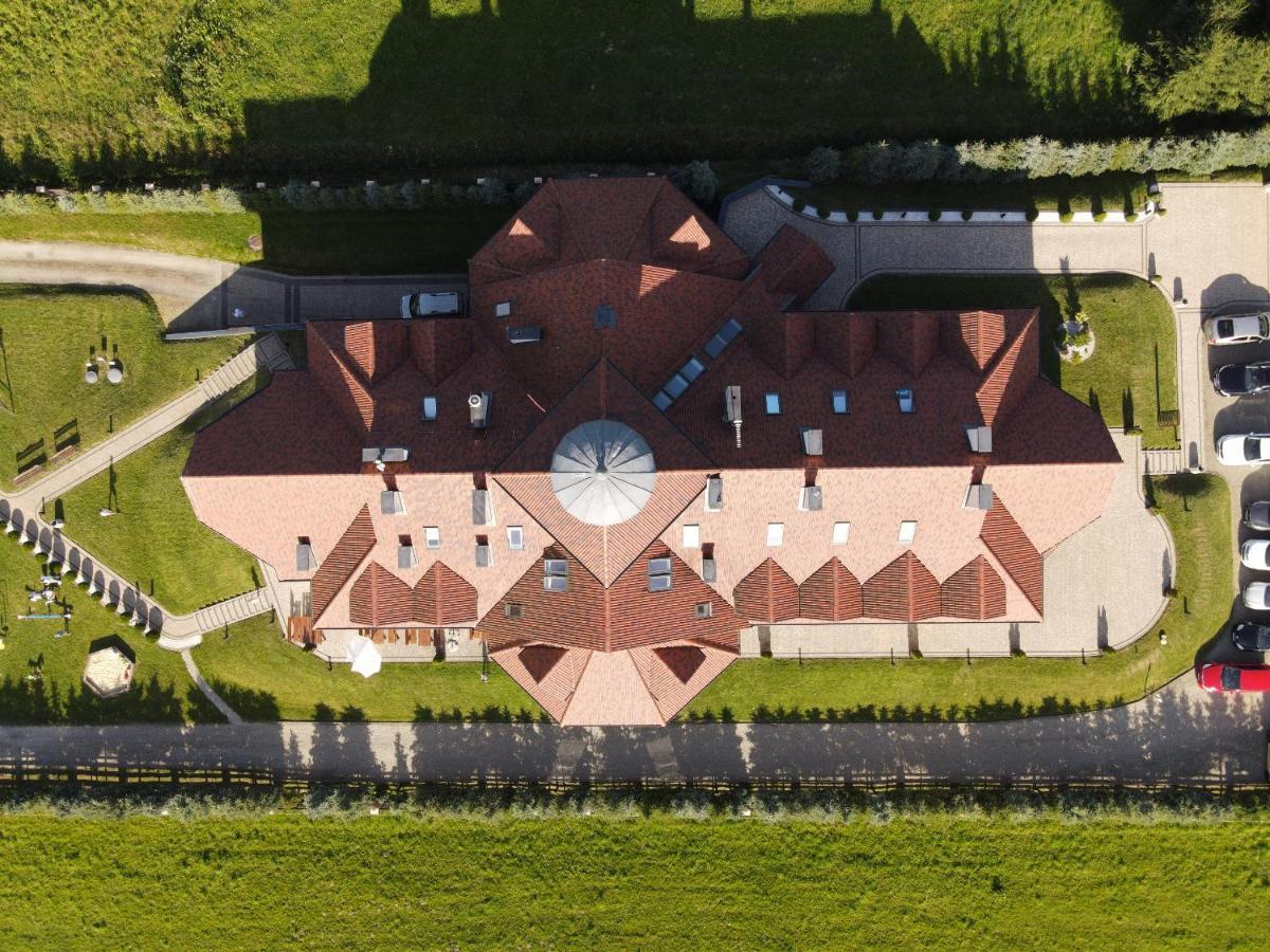 Zajazd Bieszczadzka Ostoja Ustrzyki Dolne Esterno foto