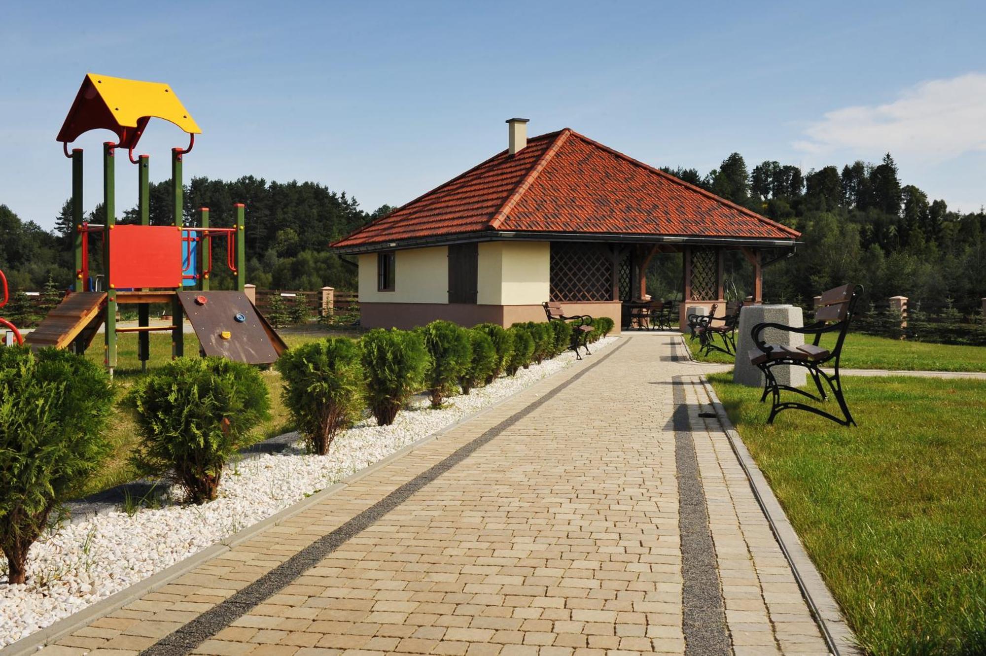 Zajazd Bieszczadzka Ostoja Ustrzyki Dolne Esterno foto